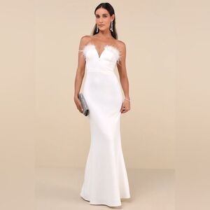 Lulus Extraordinary Glam White Feather Strapless Mermaid Maxi Dress